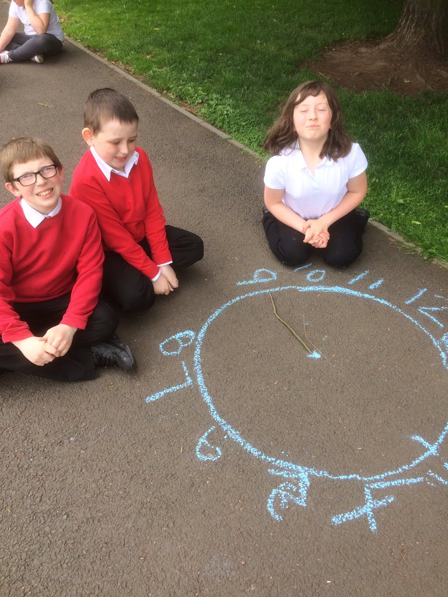 DrumparkP6's tweet photo. Great fun using chalk and twigs to practice telling the time ⏰⏰⏰@drumparkprimary https://t.co/sBH4lUYwnI