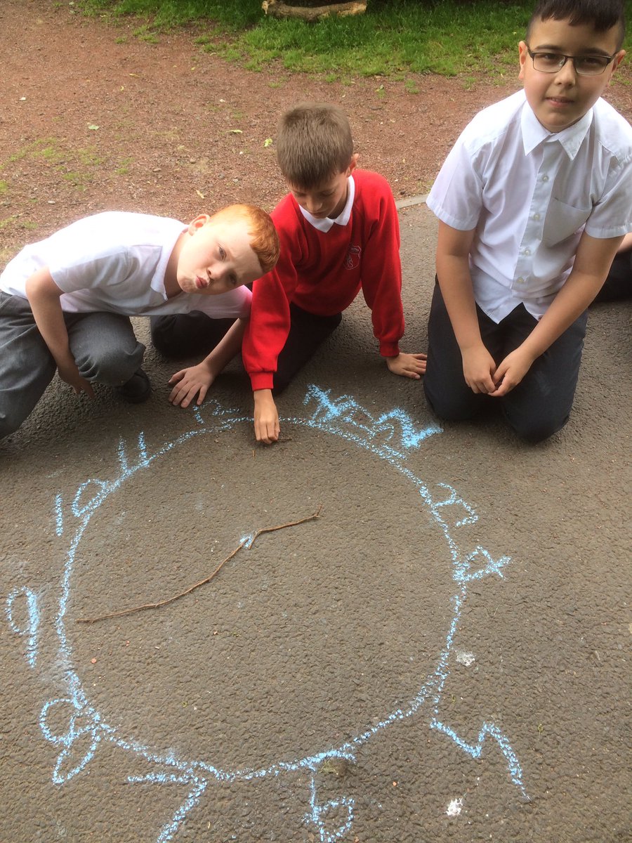 DrumparkP6's tweet photo. Great fun using chalk and twigs to practice telling the time ⏰⏰⏰@drumparkprimary https://t.co/sBH4lUYwnI