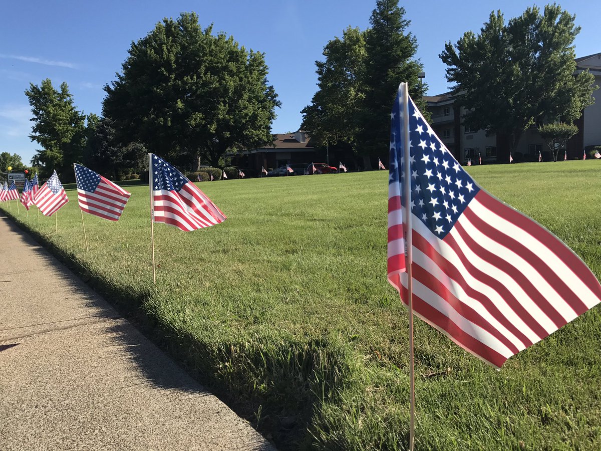 reddingff_1934's tweet photo. #flagday #americasflag #redwhiteandblue https://t.co/qdgfiCq7uH