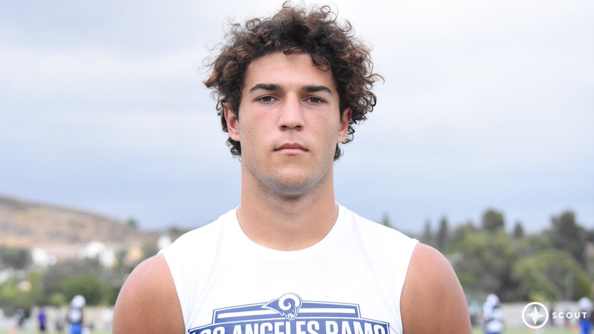 Oaks Christian two-way standout Josh Calvert discusses his first few offers, how baseball might affect his decision: scout.com/college/footba…