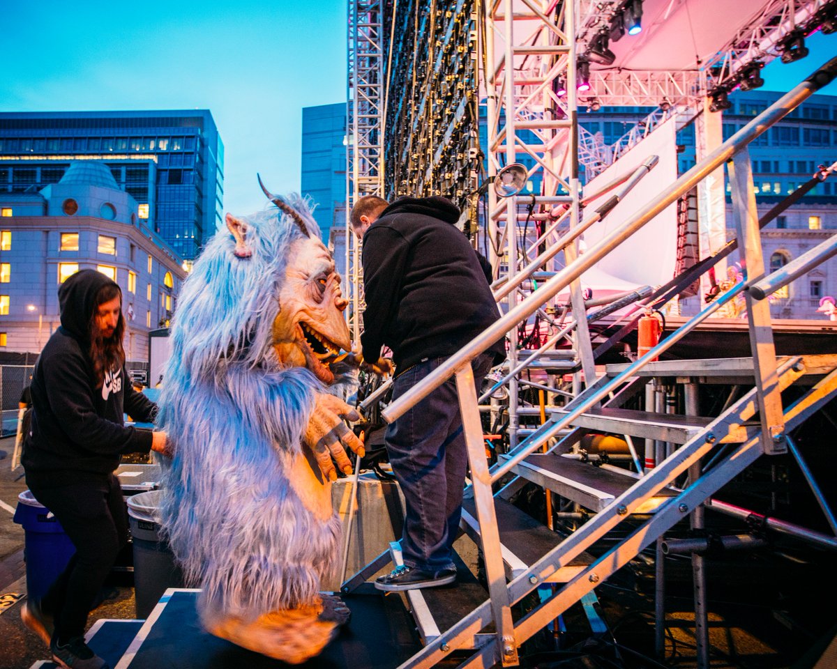 clusterfest's tweet photo. The @Gorburger Show was live at Clusterfest w/ @lildickytweets, @rapcabaret + more. (📸 1-2 by Raymond Ahner/FilmMagic, 3-4 by @tomtomkinson) https://t.co/vqxgGXQMoc