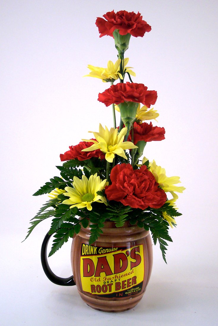 gillespiefloris's tweet image. Dad will appreciate this classic "Dad's Root Beer" bouquet! #fathersday #dadsrootbeer #giftsforhim #flowersforlife
hubs.ly/H07NnVp0
