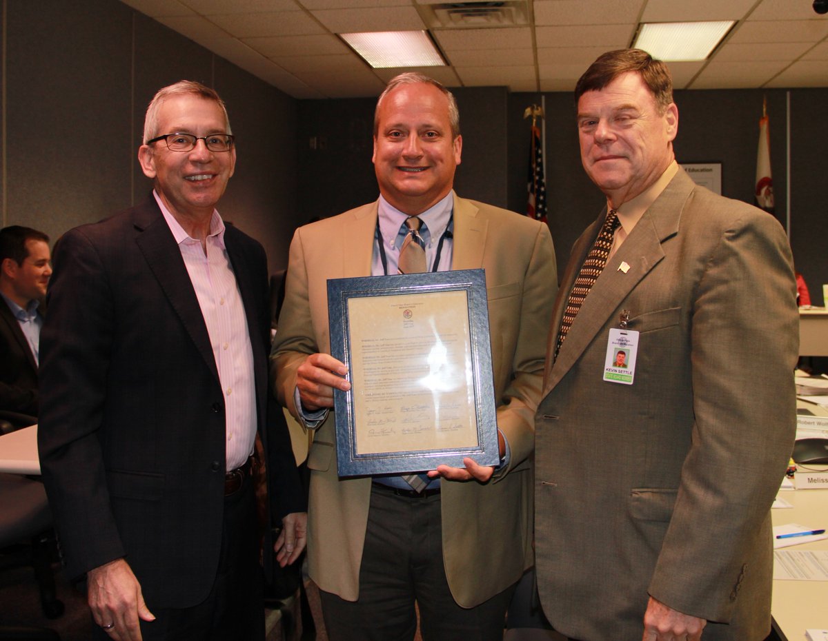 ISBEnews's tweet photo. This morning, the State Board honored Jeff Vose for his leadership, years of service, and dedication to Illinois students and educators. https://t.co/OrGYvsWfhF