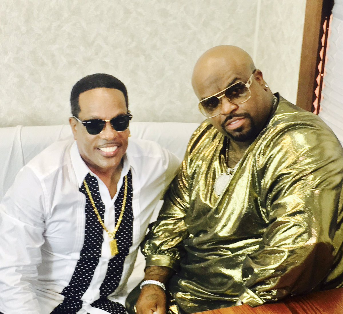 CeeLoGreen's tweet photo. Me and my uncle Charlie backstage @apollotheater . I'm so proud my elders(the true greats) acknowledge me. 🙏🏽Love you unk. @imcharliewilson https://t.co/ddwhudsi3G