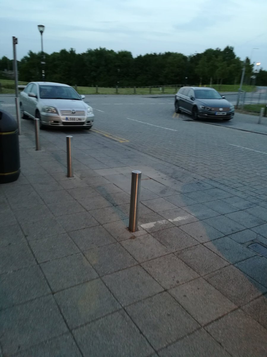 Oxley Parker (oxleyparker) Twitter