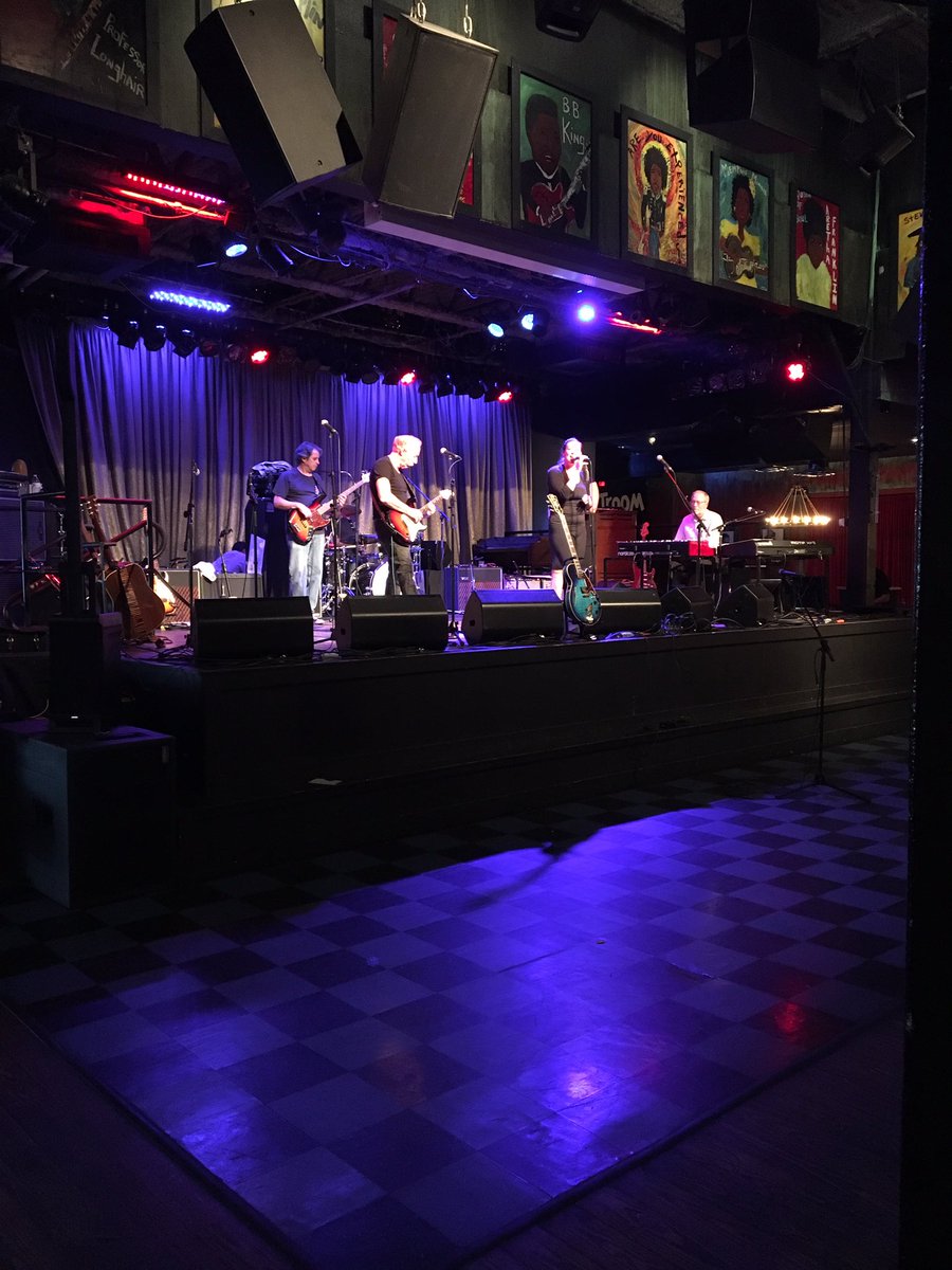 A little behind the scenes action from earlier. The Drunk Unkles are warmed up and ready to rock! See you all tonight at 8:30PM