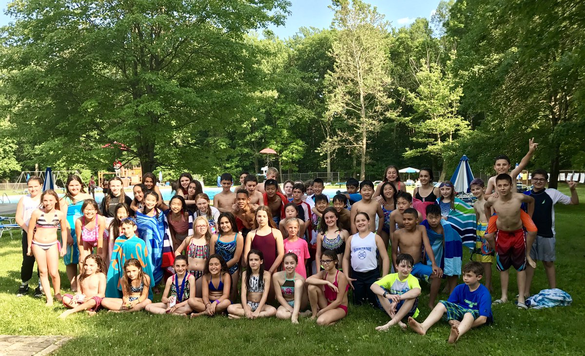 Yesterday HPPD celebrated the 5th grade @LawAgainstDrugs graduation with a pool  party bbq at the Harrington Park Swim Club. Congratulations!, image size:1200x730