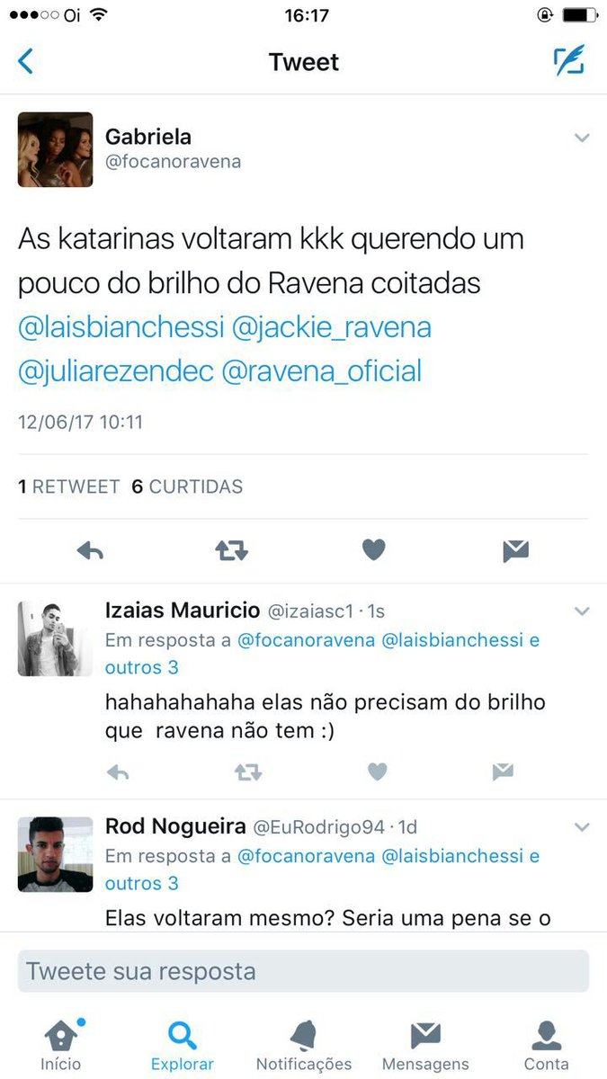 katarinaticos's tweet photo. @focanoravena me desculpa mais elas não precisam disso. Elas tem harmonia e não precisam do puro gliter da ravena😘 https://t.co/2hcZPSOqdJ