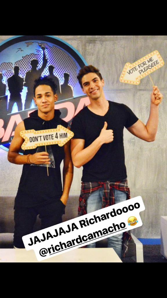 chrismylifes's tweet photo. @JohannVera1 vía IG que momentos 😣 me gustaría regresar el tiempo atrás y volverlos a ver Triunfar 😁🙈 https://t.co/r6LNRYN8xD