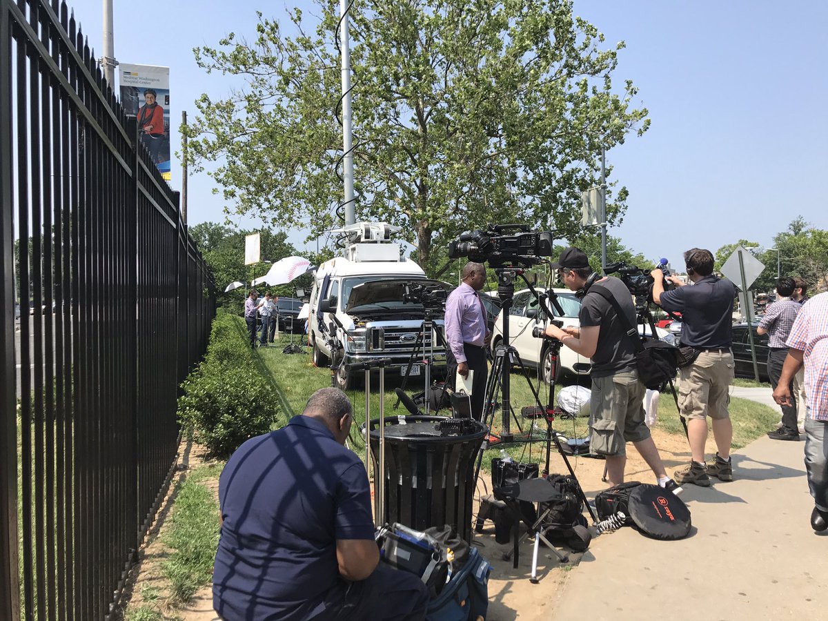 brownsug_ar's tweet photo. #C-SPAN MedStar Washington Hospital Center waiting on a statement on  the condition Majority Whip Scalise https://t.co/41GZmam54V