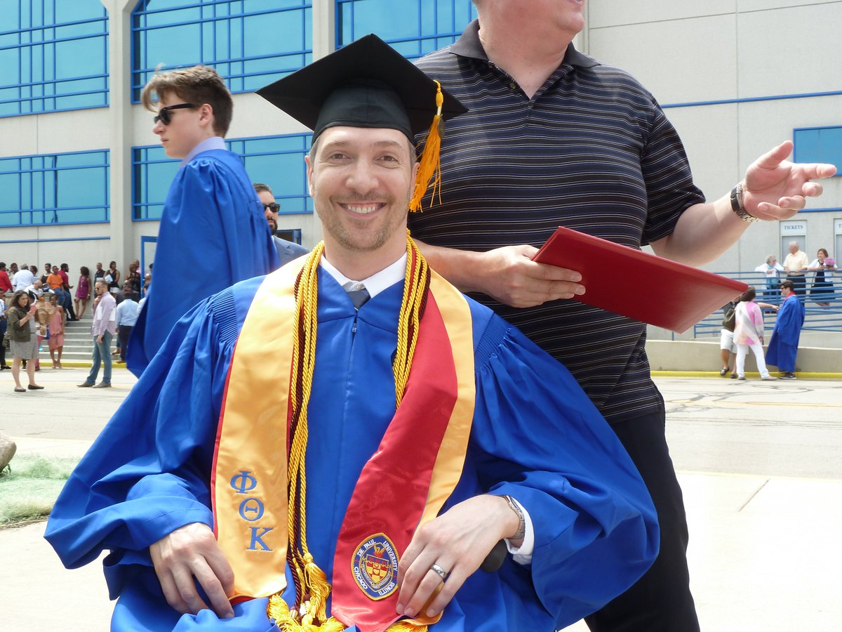 SACNAS's tweet photo. ππCongrats to #SACNISTAGrad Victor Pirsoul, Health Science BS @DePaulU! He met his wife via SACNAS! https://t.co/1KutykjF8w #DePaulGrad2017 https://t.co/xmnFe5p0mU