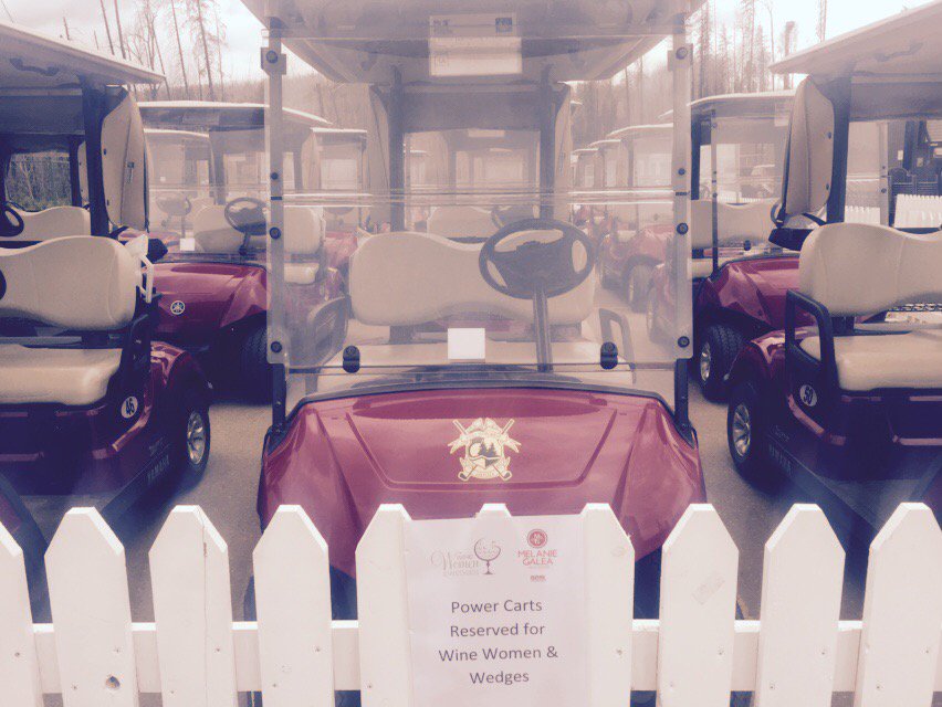 Another evening of Wine Women and Wedges begins. <a href="/MelanieGRealtor/">Melanie Galea 🇨🇦</a> <a href="/pgaofalberta/">PGA of Alberta</a> <a href="/Jayvongolf/">Jason vaughan</a>