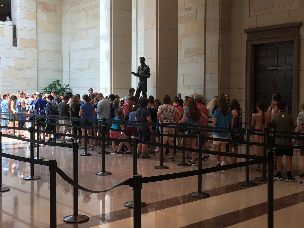 NHDinMaine's tweet photo. Going on a capitol tour! https://t.co/Q3RYKpvxVS