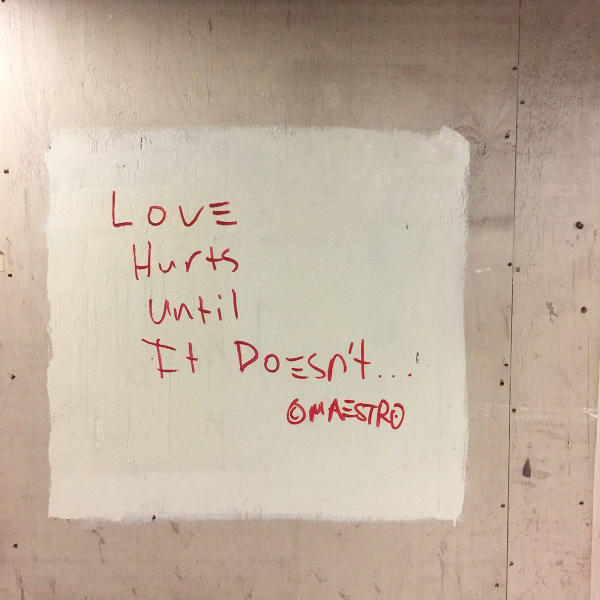 lodrorinzler's tweet photo. Spotted on the Union Square subway. #LoveHurts #UntilItDoesnt https://t.co/xQimHXMTVc