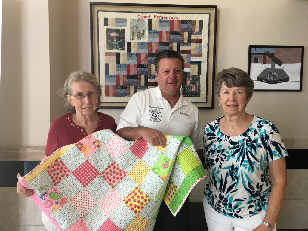 GFDBobBadgett's tweet photo. Thank you Agave Quilt Guild for the awesome donation of handmade quilts. #kindness https://t.co/QpiKmzew0p