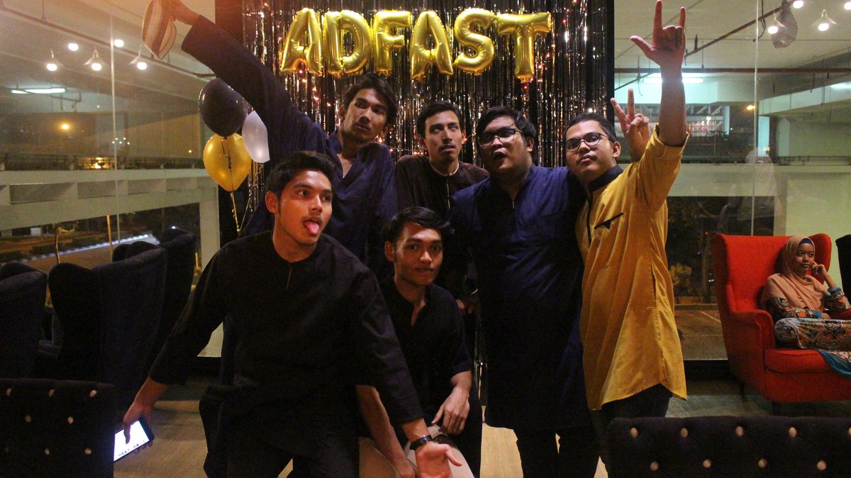 hilmanzee's tweet photo. #AdFast @TheADgency_ https://t.co/CkyrnQ6S6q