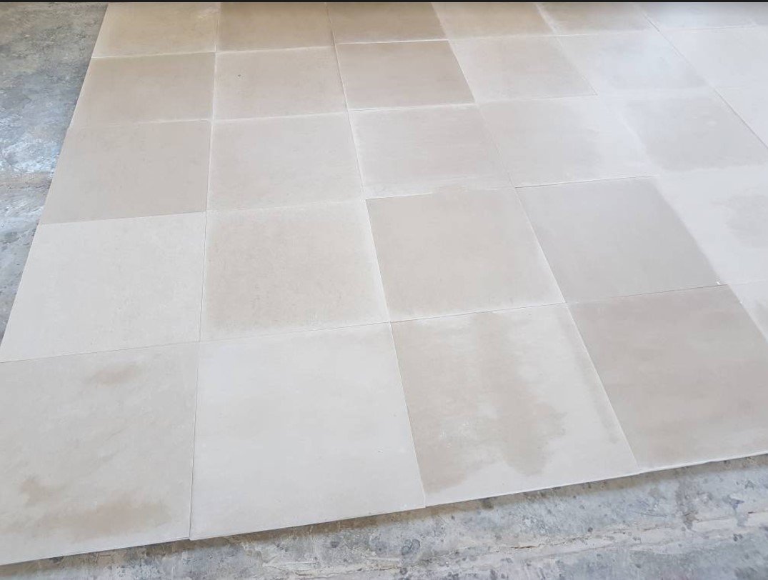 InspectStone's tweet image. Conducting stone inspection is one of the best jobs sometimes... #marble #naturalstone #turkishstones #inspection  inspectstone.com