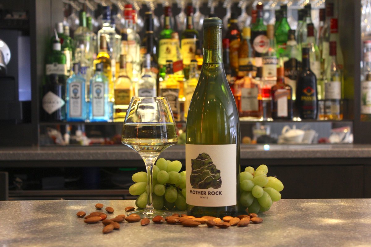 LotusLDN's tweet photo. When it comes to summer drops we can't get enough of this #MotherRock - perfect for a #WineWednesday https://t.co/CkBU5JcDv7