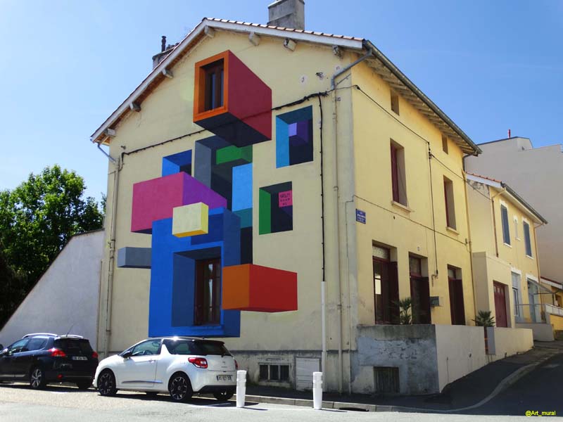 Art_mural's tweet photo. #RocheLaMolière #Loire #streetart #IllusionOptique lors festival #SAFIR2017 par #Nikodem @nkdmvisual + ici : https://t.co/guYQ03hYaA https://t.co/JapWmmk7zI
