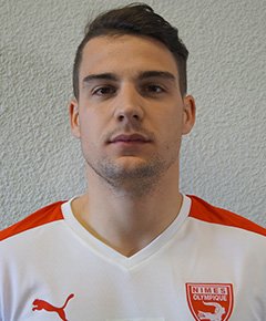 L1transferts's tweet photo. #QuevillyRouen se renforce avec 2 nouvelles recrues : le défenseur Jacques Salze (ex-#Clermont) et le gardien Martin #Sourzac (ex-#Nimes) https://t.co/98KLuHGYOs