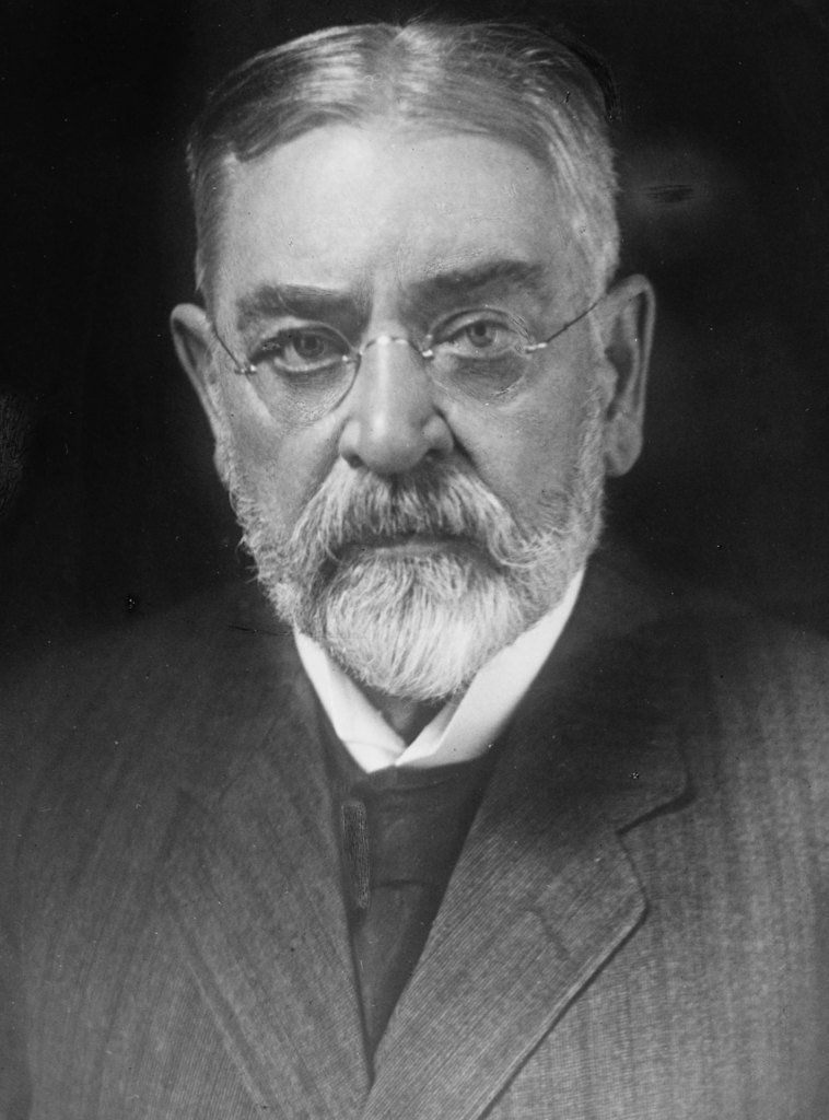 Check Out What Robert Todd Lincoln Looked Like  in 1915 