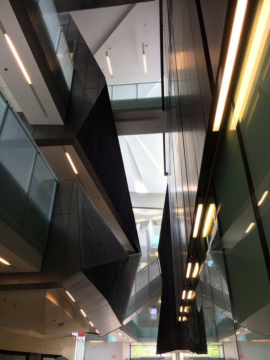 BrianMoelich's tweet photo. Great visit to @Perimeter beautiful #architecture filled with incredible minds #physics https://t.co/tQjZ7iXK0B