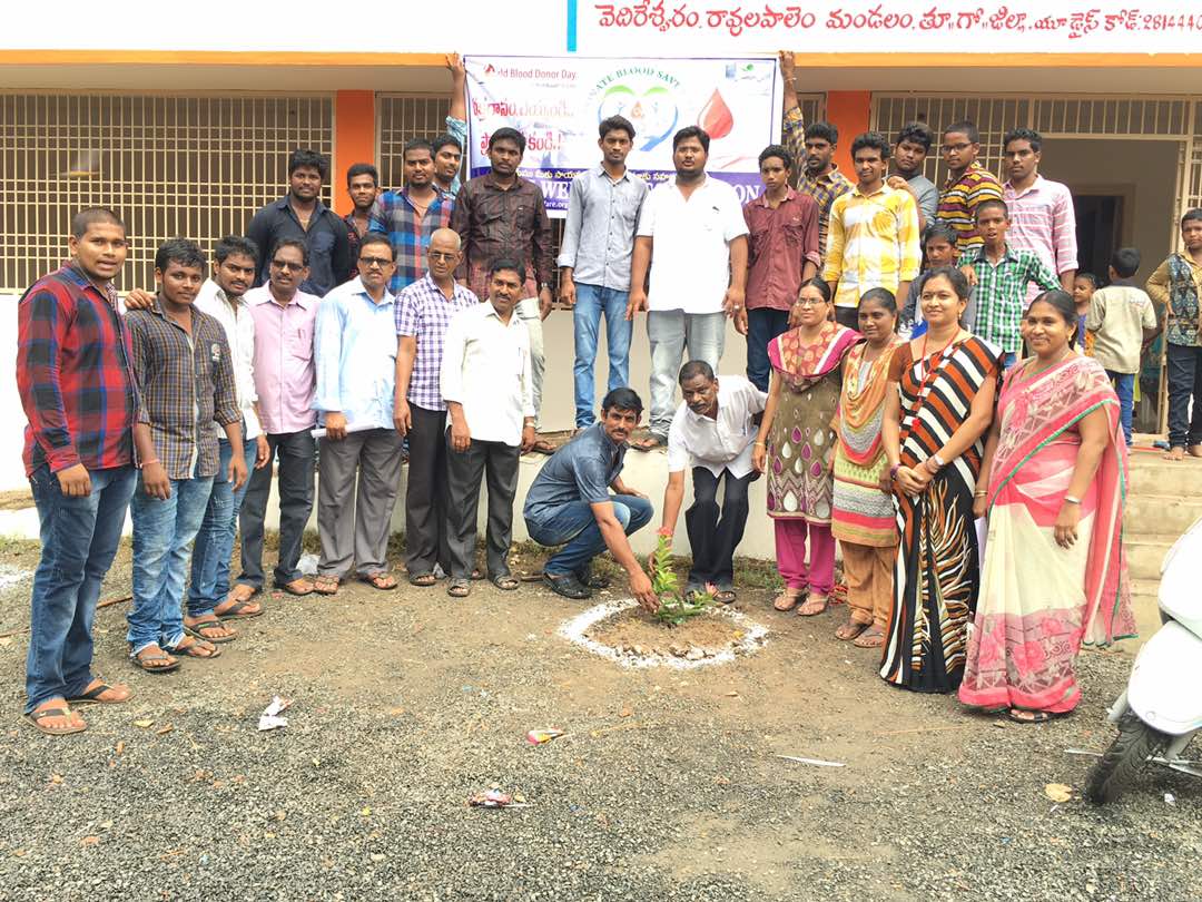 TeamPWA's tweet photo. @AngaraKishore @YsrcpSudhakar #WorldBloodDonorDay #PWATeam https://t.co/mMQzDW1gSc