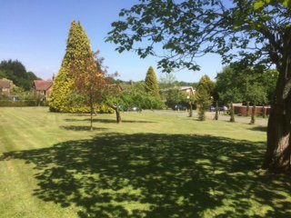 Sodexo Tunbridge wells team keeping the cemetery looking good <a href="/JamesLloyd99/">James Lloyd</a> <a href="/Hort_Sodexo/">Hort Services</a> <a href="/markhibbs10/">Mark Hibbs</a> @paulshipleyshi1 <a href="/TWellsCouncil/">TWBC</a>