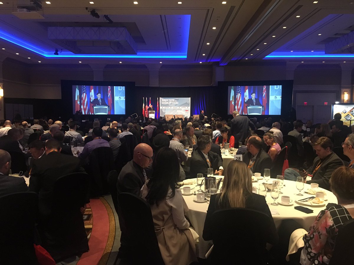 BradDuguid's tweet photo. I'm so proud to be a strong booster of the auto sector. Auto parts manufacturers support hundreds of thousands of Ontario families #APMA2017 https://t.co/Lyg8H86pBq