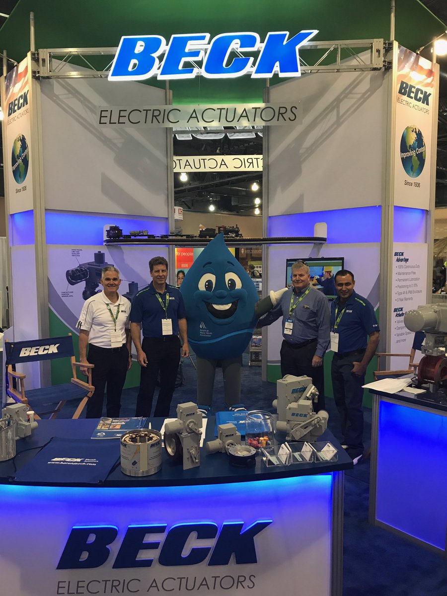 BeckActuators's tweet photo. Thank you @AWWAACE #AWWAACE17 As always the show was phenomenal. See you in Vegas!! #BeckDaily Philly treated us well. https://t.co/xxzUTvbvcJ