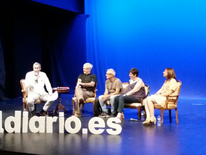 mobilityaaright's tweet photo. Hablando de movilidad sostenible en Valencia. Un placer compartir foro con @joanribo y hablar de la movilidad como derecho #MobilityasaRight https://t.co/Wt9T11OdE5