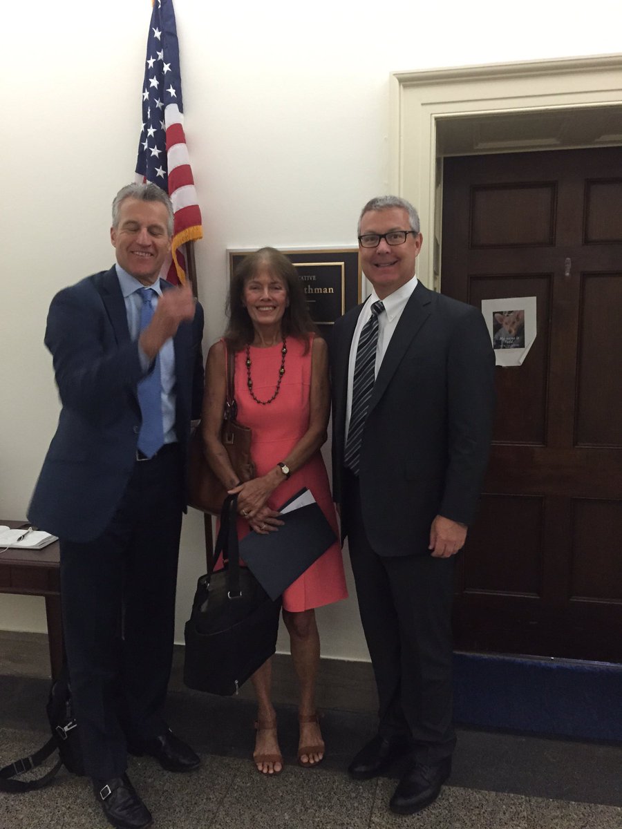 maaritpalo's tweet photo. Great team and great meetings with Members of Congress and their teams on the hill discussing new skills, jobs, education, tech #IBMflyin https://t.co/HwsEnTc2bf
