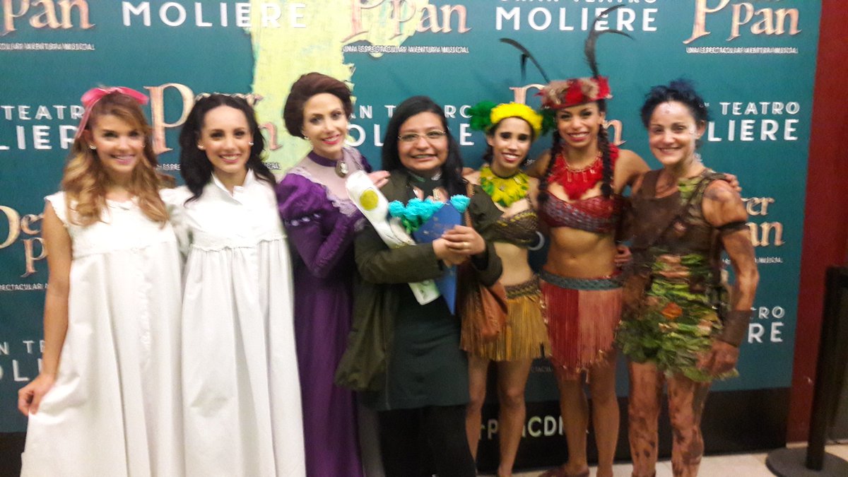 CharitoReyes_Lo's tweet photo. #Recuerdos aquel 4 de Junio del 2017 inolvidable 🌿🍃🍃🌿 previo a la última función de #PeterPanMéxico ¡Nunca Jamás siempre te recordaré! 🌟👑 https://t.co/TRpK4A9mj6