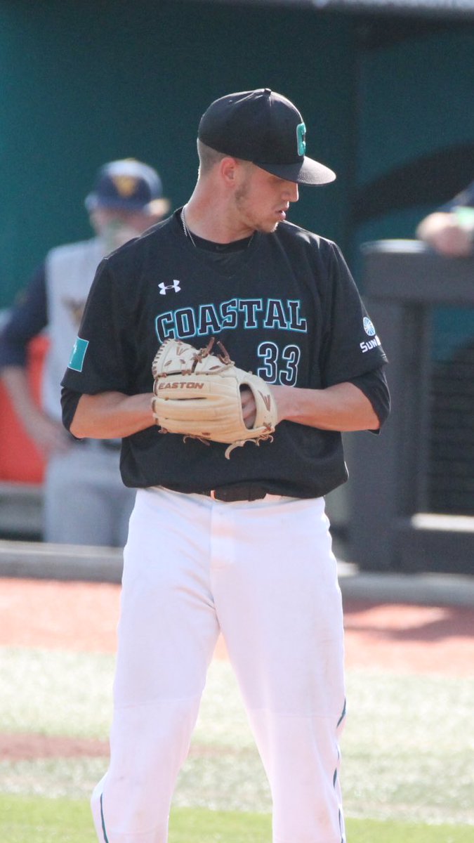 220 Baseball tweet media