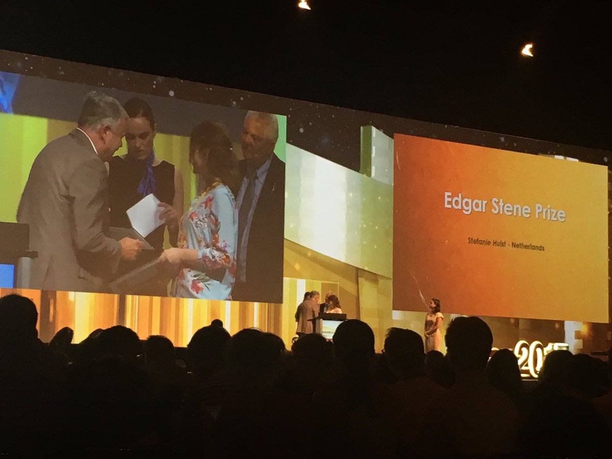 SimonRStones's tweet photo. Congratulations to the 2017 Winner of the Edgar Stene prize, Stefanie Hulst! #EULAR2017 #steneprize #connecttoday https://t.co/ztndot1Erd