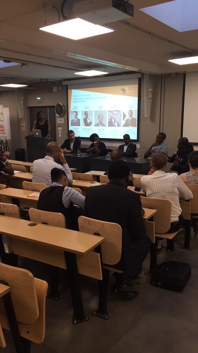 dbo_all's tweet photo. La conférence #AFRIconnected #Eventpluggers @mba_mscd @Africonnected 👌🏼 https://t.co/ILkxUIoOYI