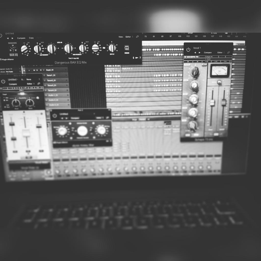 iqEDWARD's tweet photo. Mixing ITB #plugins #wavesplugins #dangerousaudio #baxeq #scheps73 #elysiaplugin https://t.co/8q533hANs6