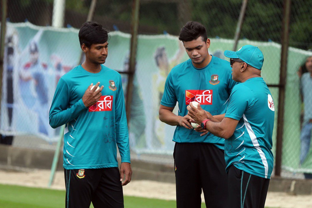 Mustafiz90's tweet image. All are set for the big encounter of big stage! #CT17