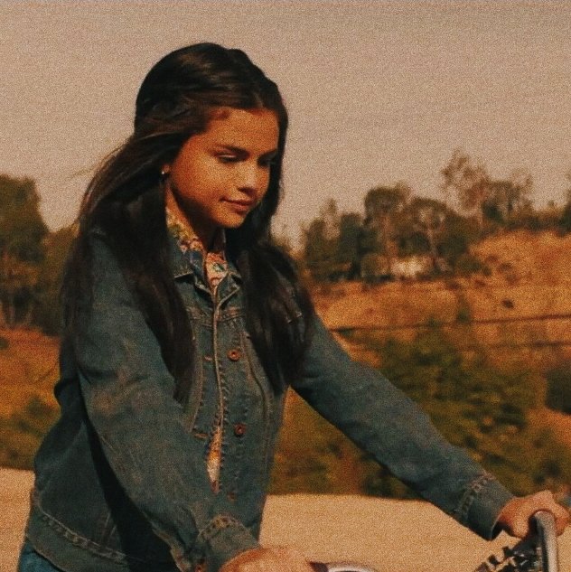 ㅤㅤㅤㅤㅤ
ㅤㅤ❛I was walking down the street the other day, tryna distract myself, but then I see your face.