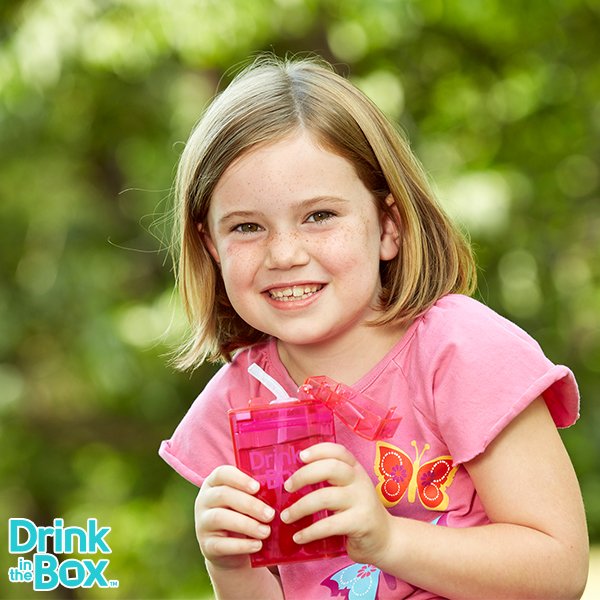 kidcentral's tweet photo. What's a #picnic without refreshments? Take a fun, healthy beverage to the park with #DrinkintheBox indestructible drink boxes! https://t.co/xJNyUicqPc