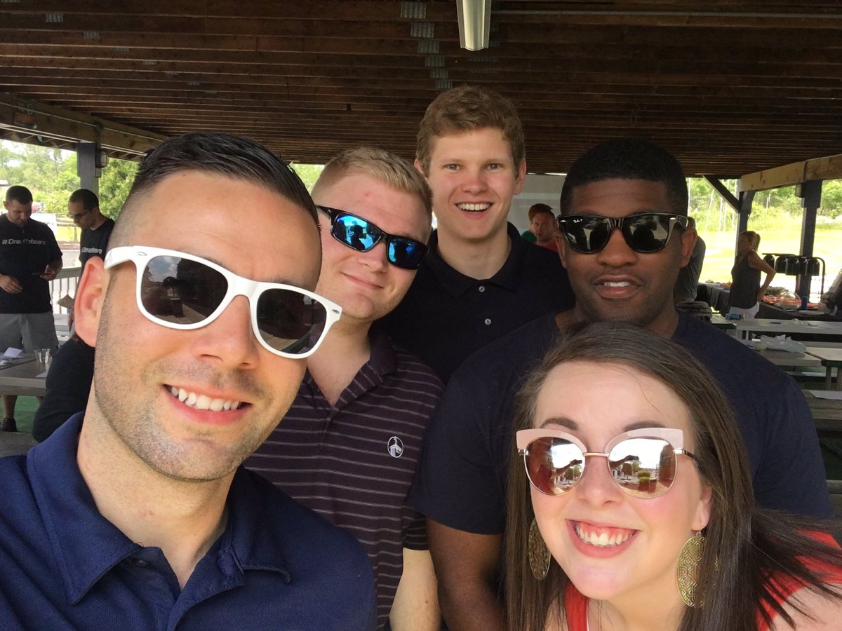 Business/Retail meeting with the best <a href="/small_biz_liz/">Liz</a> <a href="/Jonthebizguy/">Jonathan Thomas</a> <a href="/ATT_Kwaiser/">Dylan Kwaiser</a> <a href="/S_KassonATT/">Scott Kasson</a> <a href="/brit_in_biz/">Brittany Tanner</a>