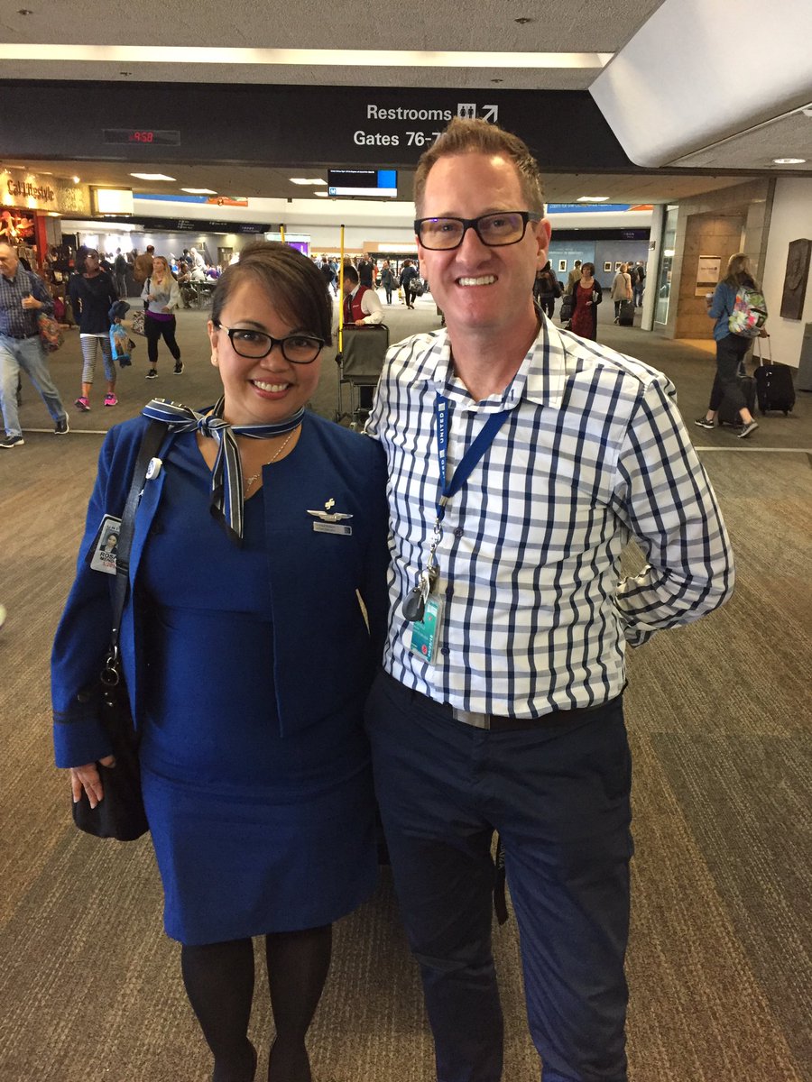 PHaralabopoulos's tweet photo. Inaugural SFO-NRT 777-300ER service with our awesome #UAIFSbaseNRT #UAIFSbaseSFO FAs and Supervisor! #BeingUnited https://t.co/8AJREQCzNh