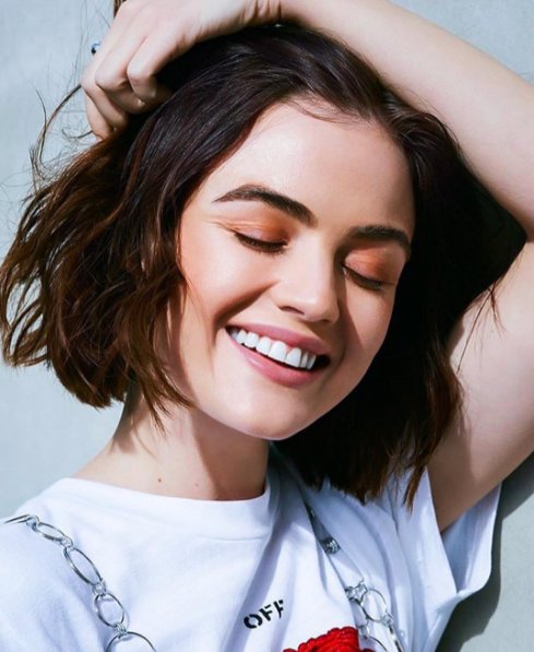 lucyhale's tweet photo. 28! 🙏🏼🎂 this picture is a perfect depiction of how I feel today ... https://t.co/eCuHXF452R https://t.co/Ca7nHKRV2r