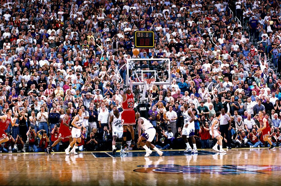 NBAHistory's tweet photo. JUNE 14, 1998 https://t.co/bXU7qYDeRV