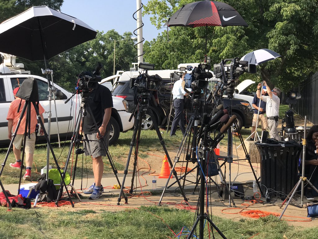 brownsug_ar's tweet photo. #C-SPAN MedStar Washington Hospital Center waiting on a statement on  the condition Majority Whip Scalise https://t.co/Xuxk9bkiRV