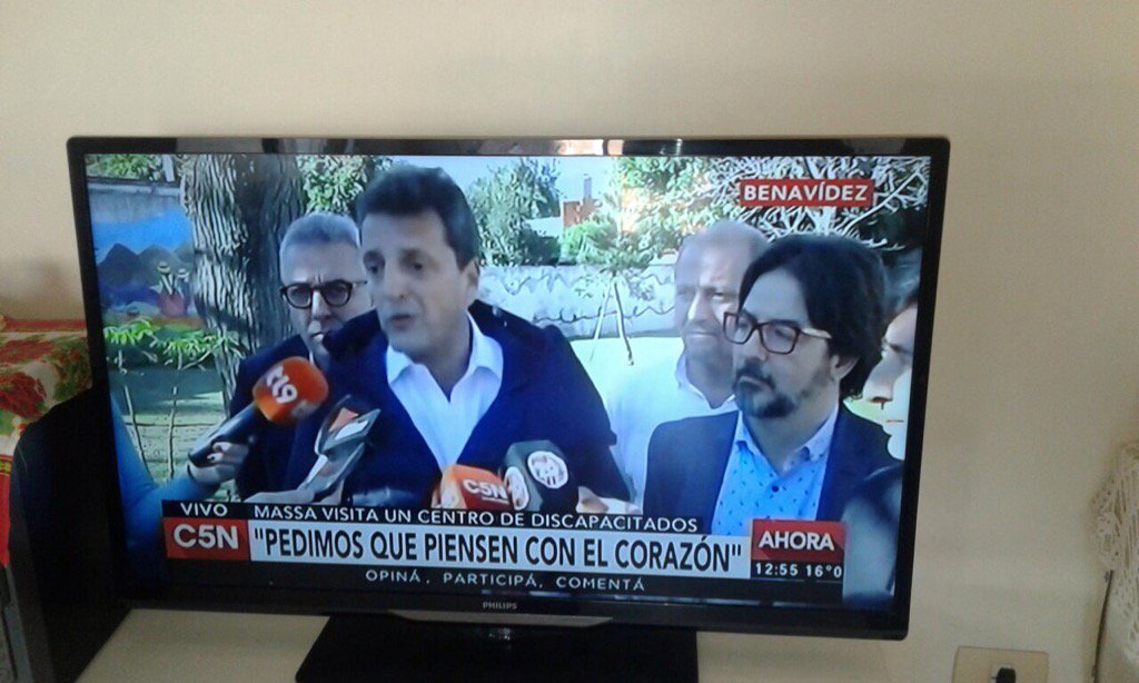 #DiscapacidadesMorales. No permitamos que saquen las pensiones a los discapacitados!!