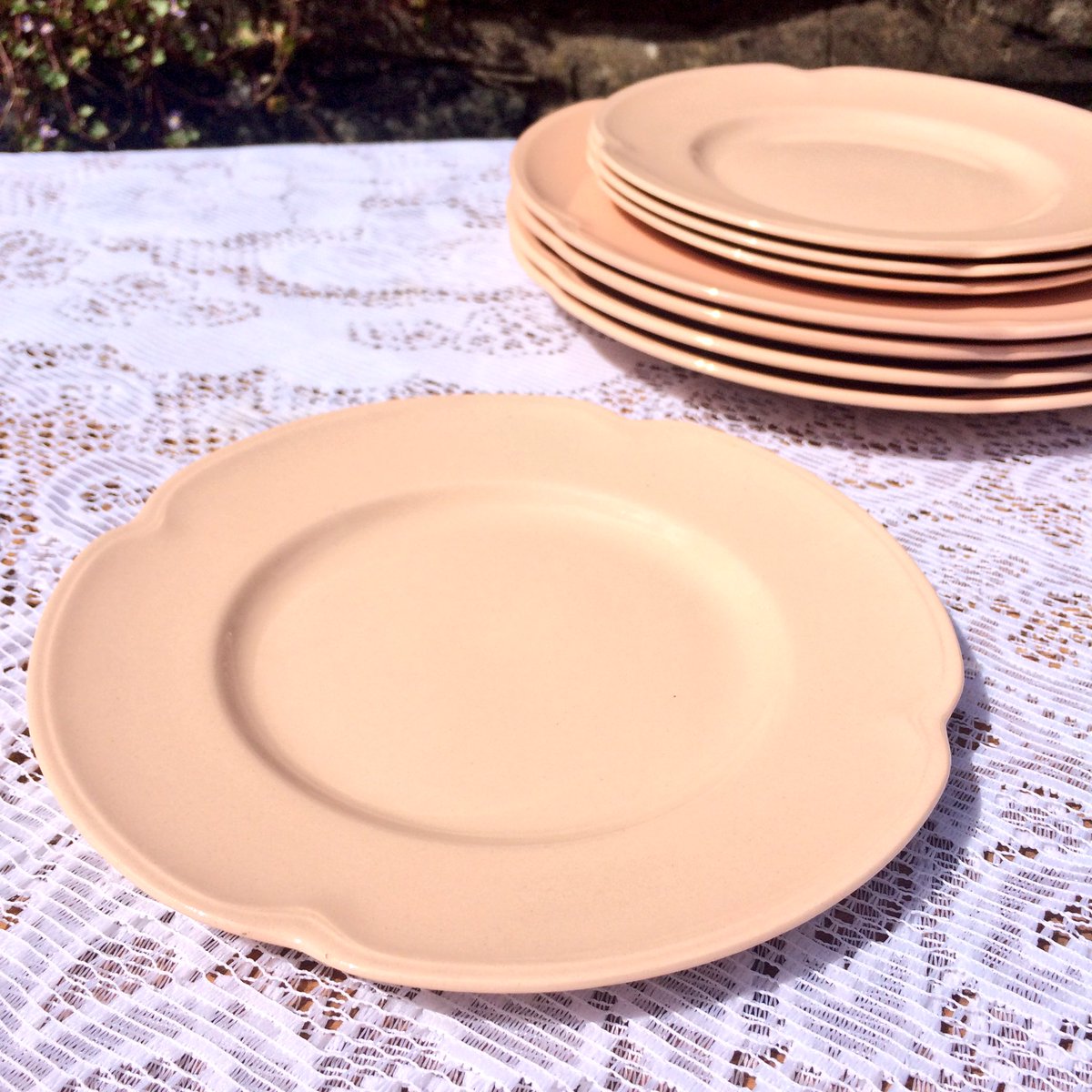 mrslovibondsvtp's tweet photo. Good evening #vintageshowandsell, I've got a lovely selection of #pastel #utilityware in stock, I'll be taking to @V4VCardiff in July! https://t.co/BdP1wTIbiv
