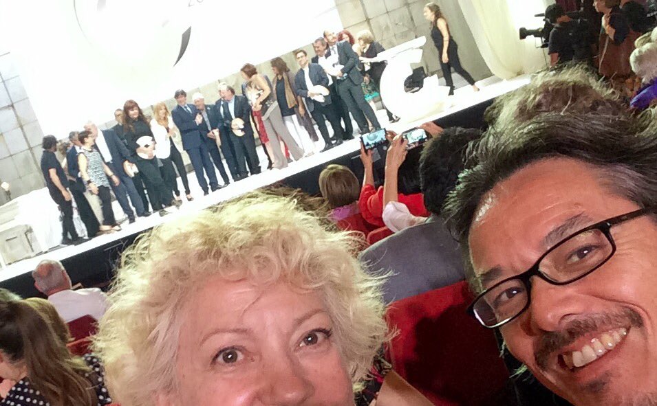 Keith_Morino's tweet photo. Amb la Magda, Premis Nacionals!! Bravo i feliçitats a tots i totes!! 😍@institutteatre @APdCDansa https://t.co/oXsGBltlHi