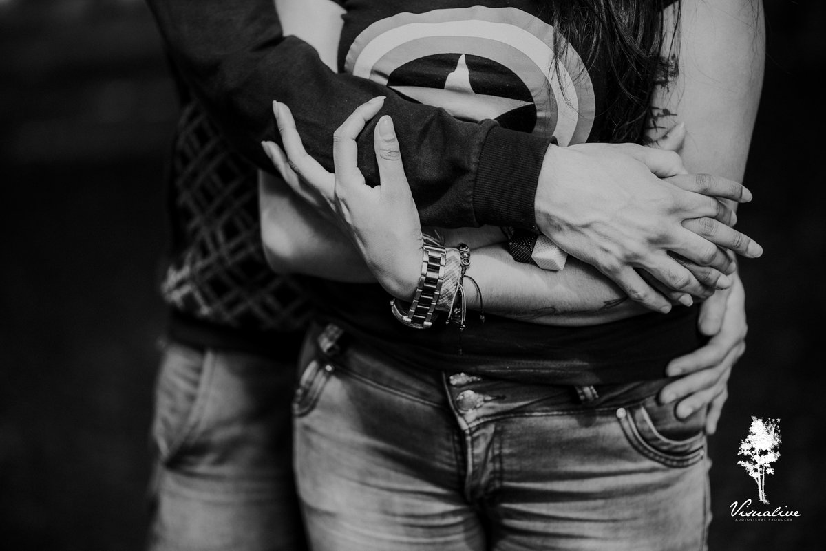 VisualiveStudio's tweet image. Ya está lista la sesión fotográfica con Andrés y Deisy, pueden verla en
facebook.com/pg/VisualiveSt…