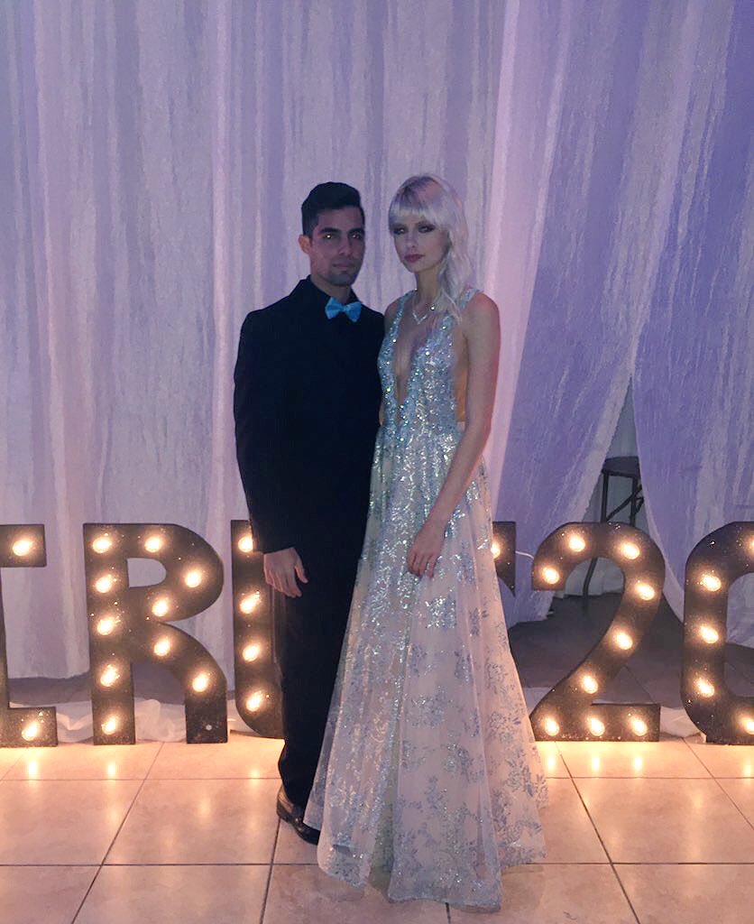 prprom2k19's tweet photo. Escuela Francisco Mendoza, Isabela 🥀 https://t.co/LlT0k5G1aR